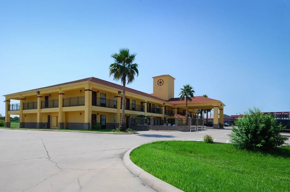 Oyo Hotel Lsu Port Allen Bagian luar foto