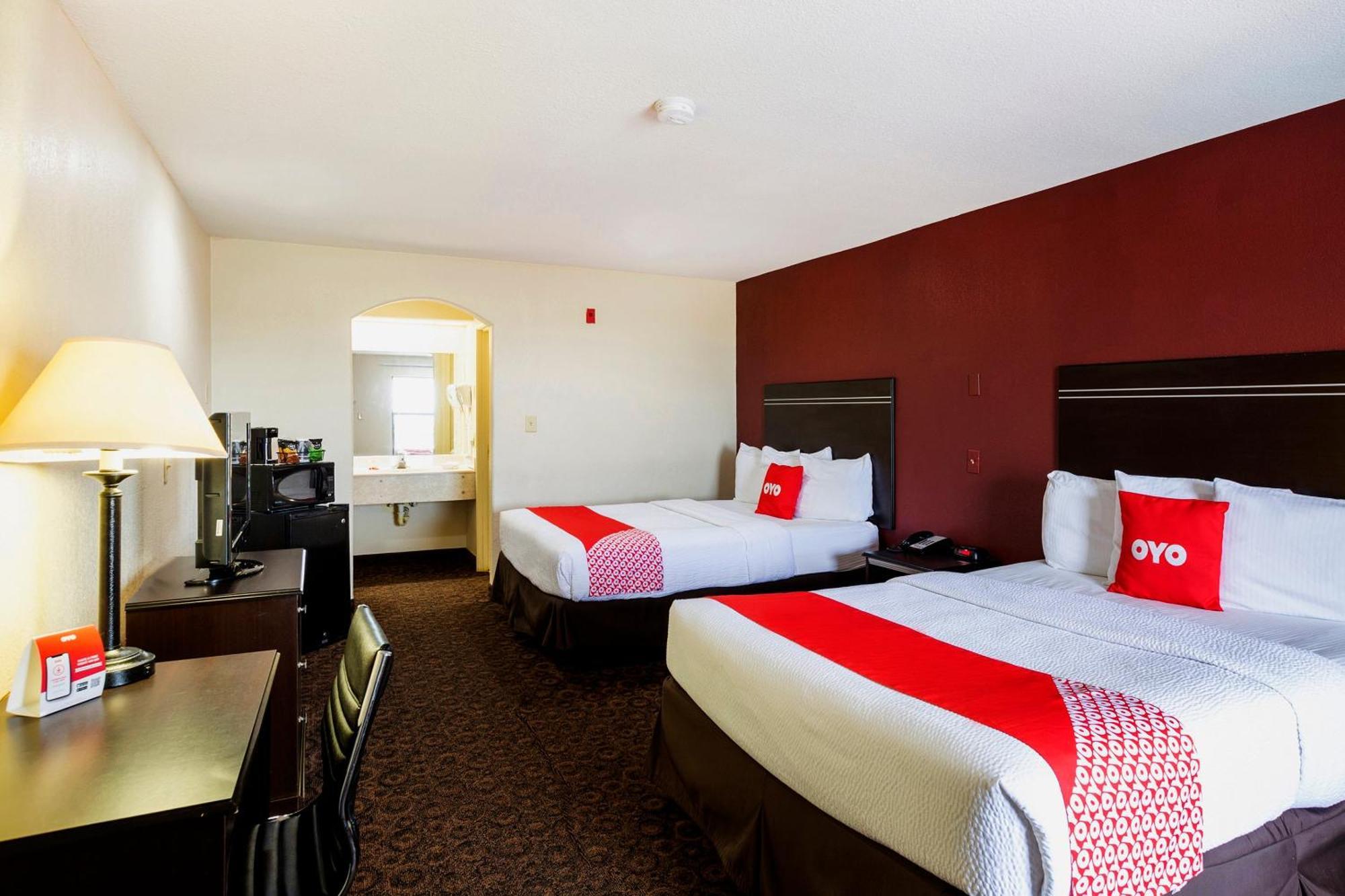 Oyo Hotel Lsu Port Allen Bagian luar foto