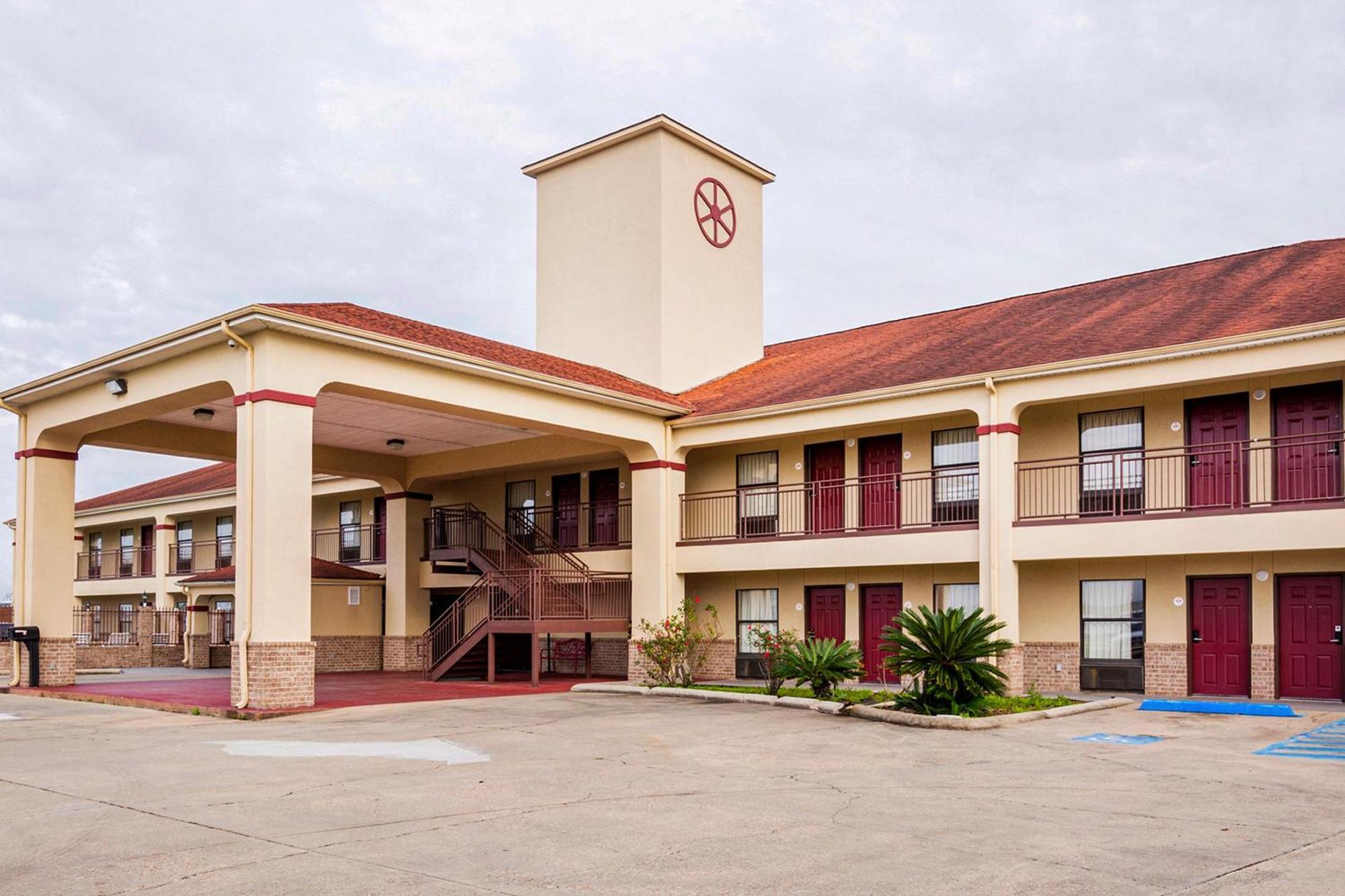 Oyo Hotel Lsu Port Allen Bagian luar foto