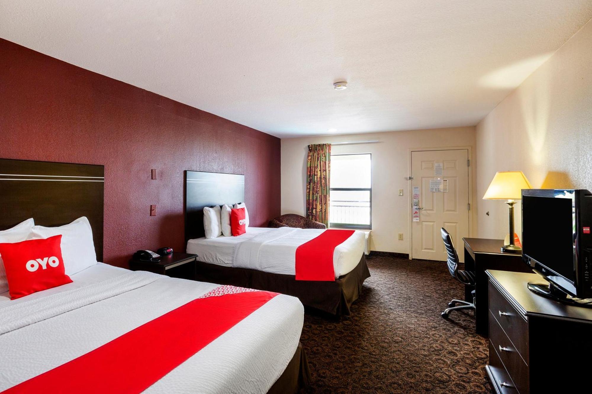 Oyo Hotel Lsu Port Allen Bagian luar foto