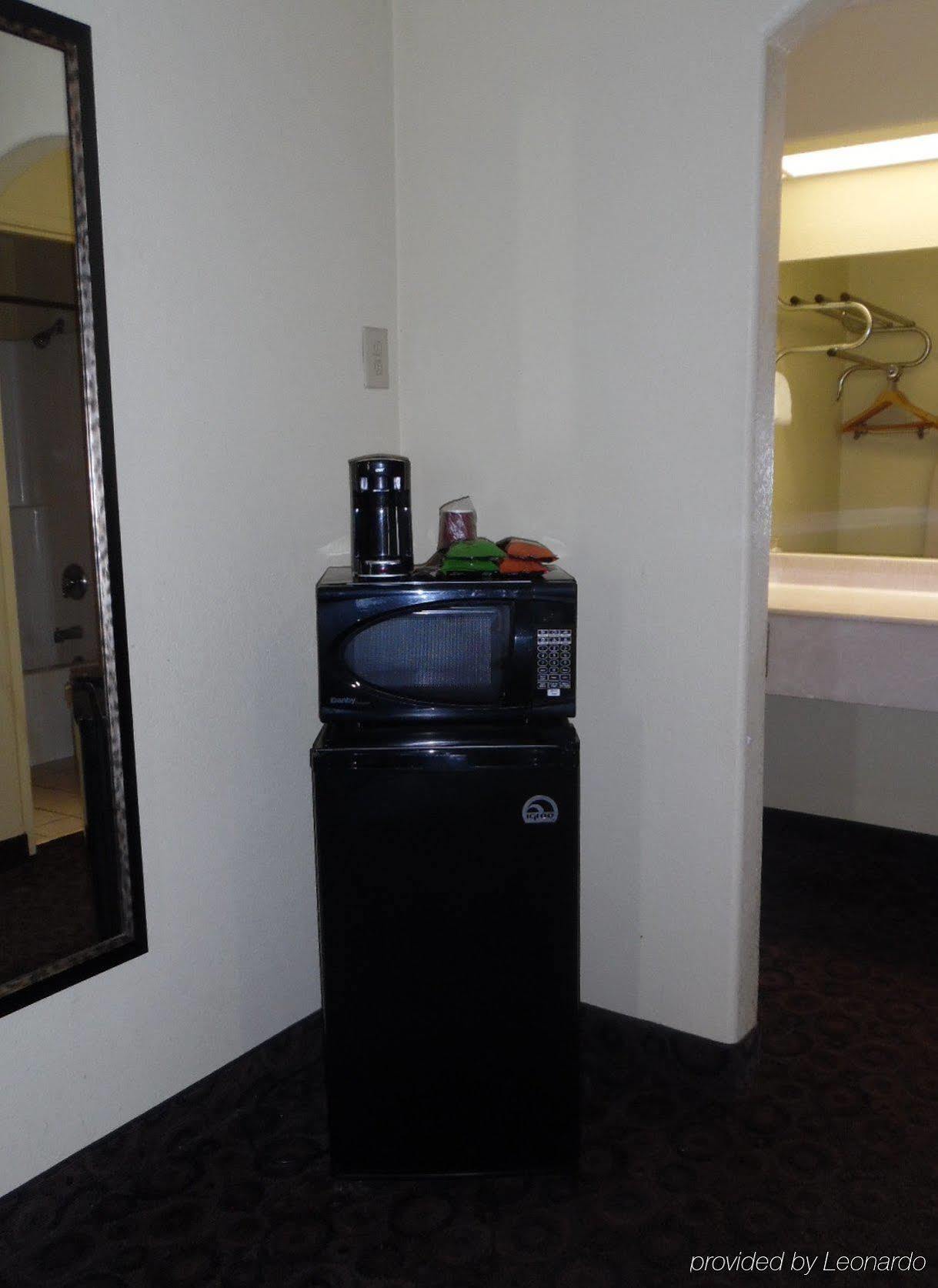 Oyo Hotel Lsu Port Allen Bagian luar foto